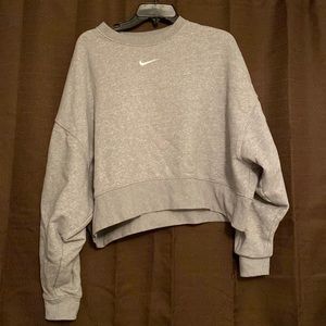 Nike Womens Cropped Crewneck